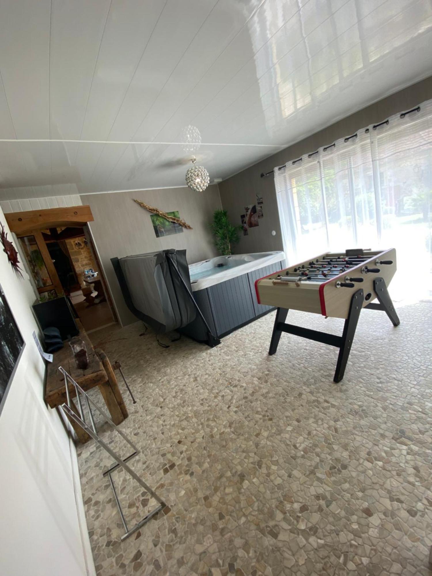 Maison Lou Pader 韦扎克 外观 照片